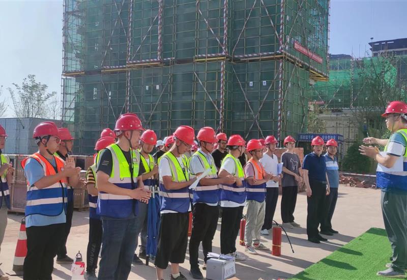 超凡国际建设公司发展2023年安全出产月应急接济演练活动 (1)_800-550