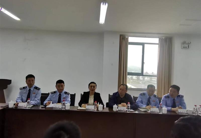 广安市税务局党委委员、总经济师李杨一行到海晶石油公司走访调研 (3)_800-550 广安市税务局党委委员、总经济师李杨一行到海晶石油公司走访调研 (3)_800-550